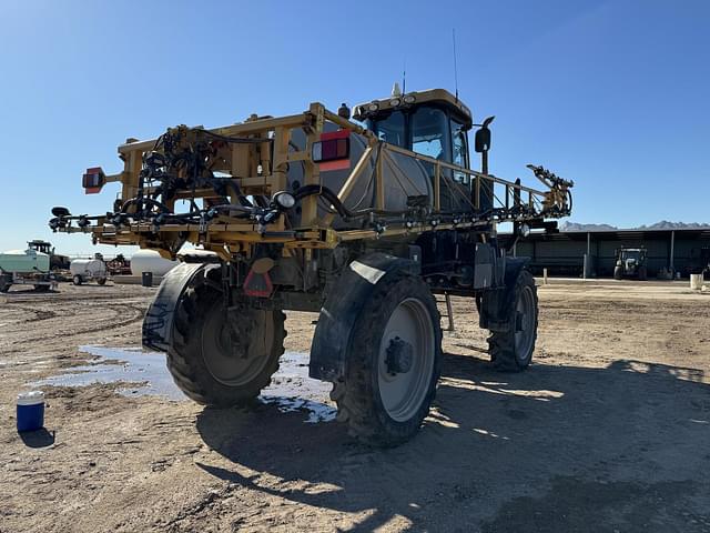 Image of RoGator RG700B equipment image 2