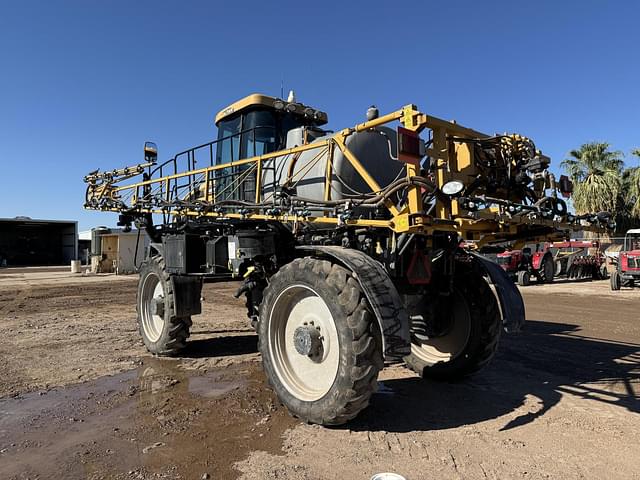 Image of RoGator RG700B equipment image 3