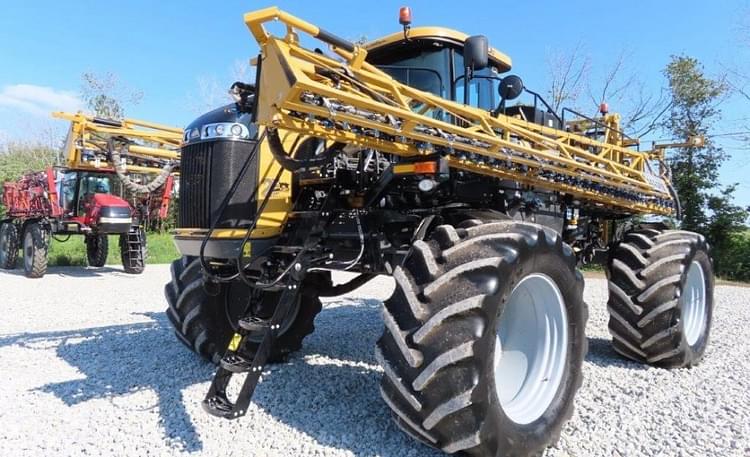 2018 RoGator RG900C Equipment Image0