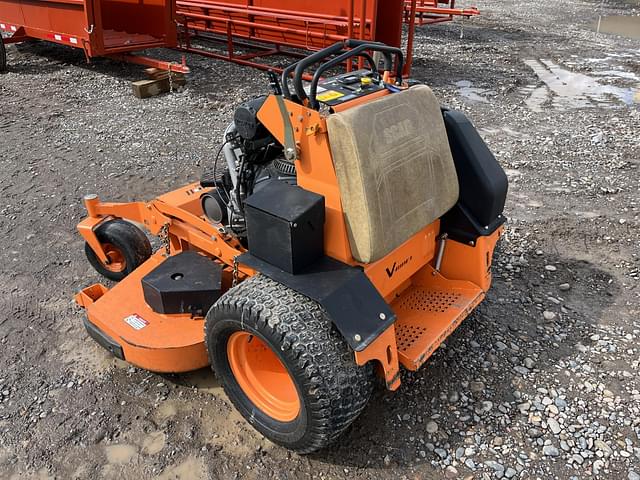 Image of Scag V-Ride II equipment image 2