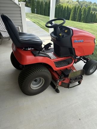 2018 Simplicity Regent EX Equipment Image0