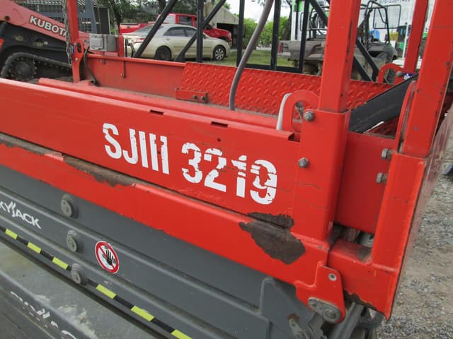 Image of Sky Jack SJIII3219 equipment image 4