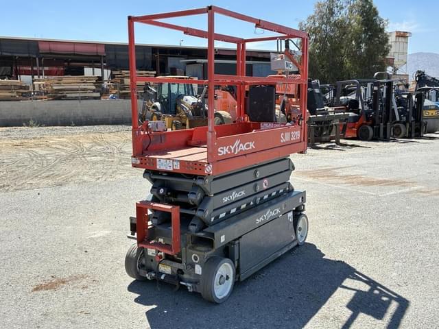 Image of Sky Jack SJIII3219 equipment image 2