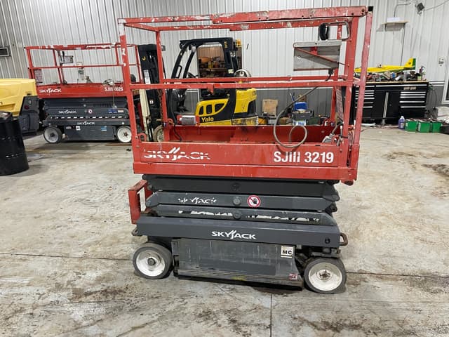 Image of Sky Jack SJIII3219 equipment image 3