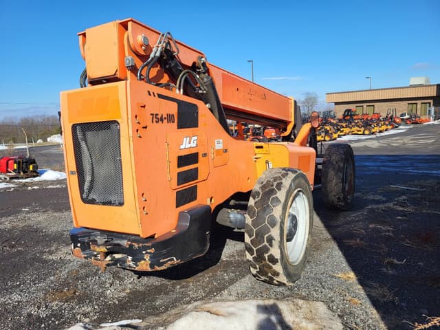 Image of Skytrak 8042 equipment image 4