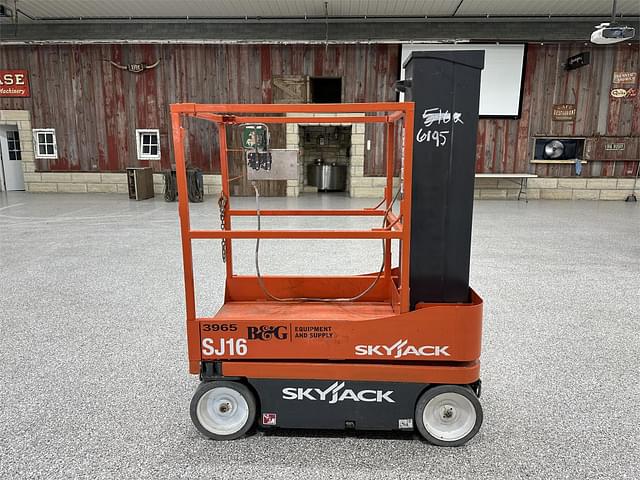 Image of Sky Jack SJ16 equipment image 4