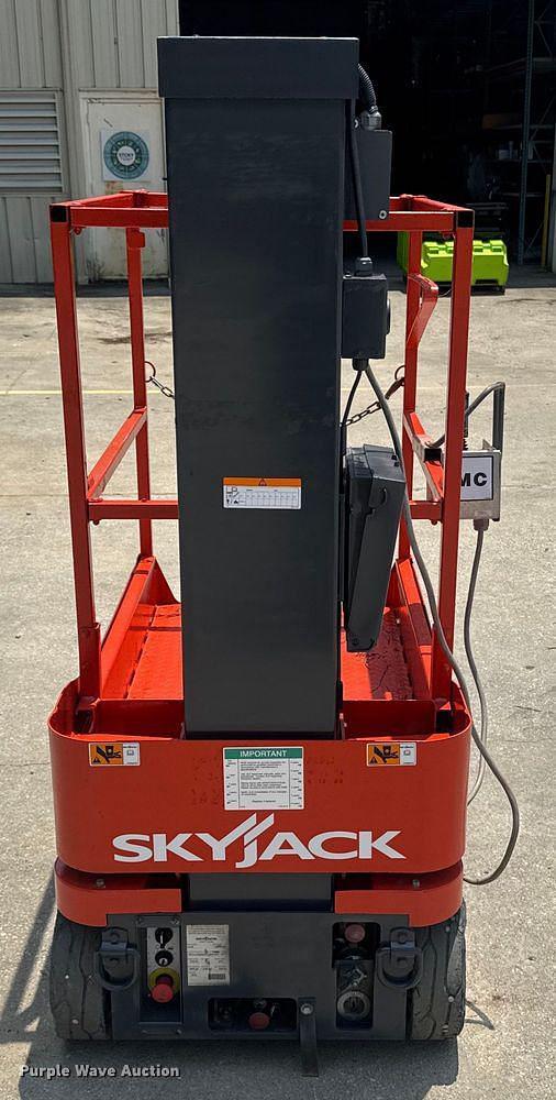 Image of Sky Jack SJ16 equipment image 1