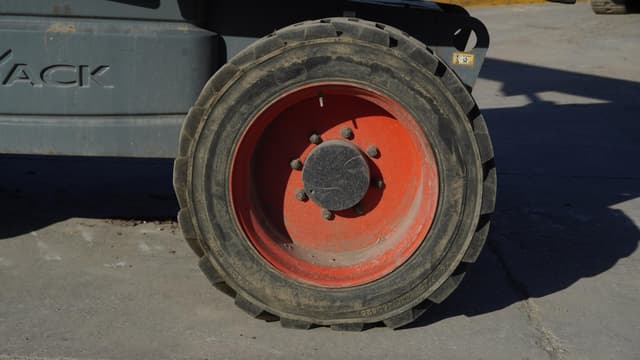 Image of Sky Jack SJ66T equipment image 2