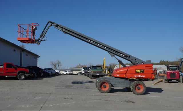 Image of Sky Jack SJ66T equipment image 1