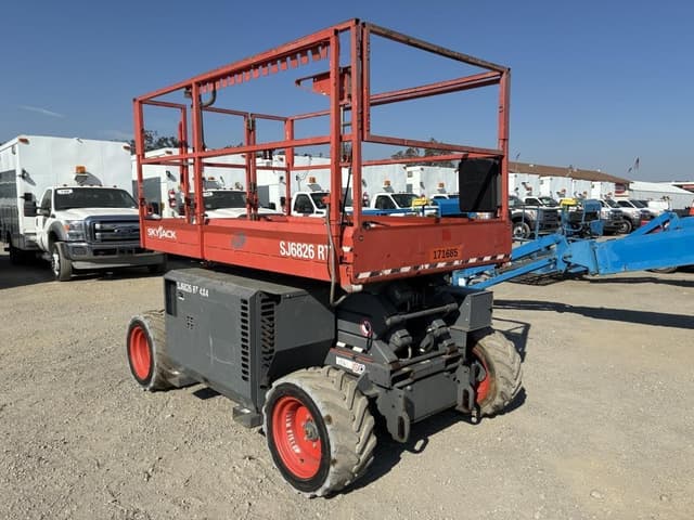 Image of Sky Jack SJ6826RT equipment image 3