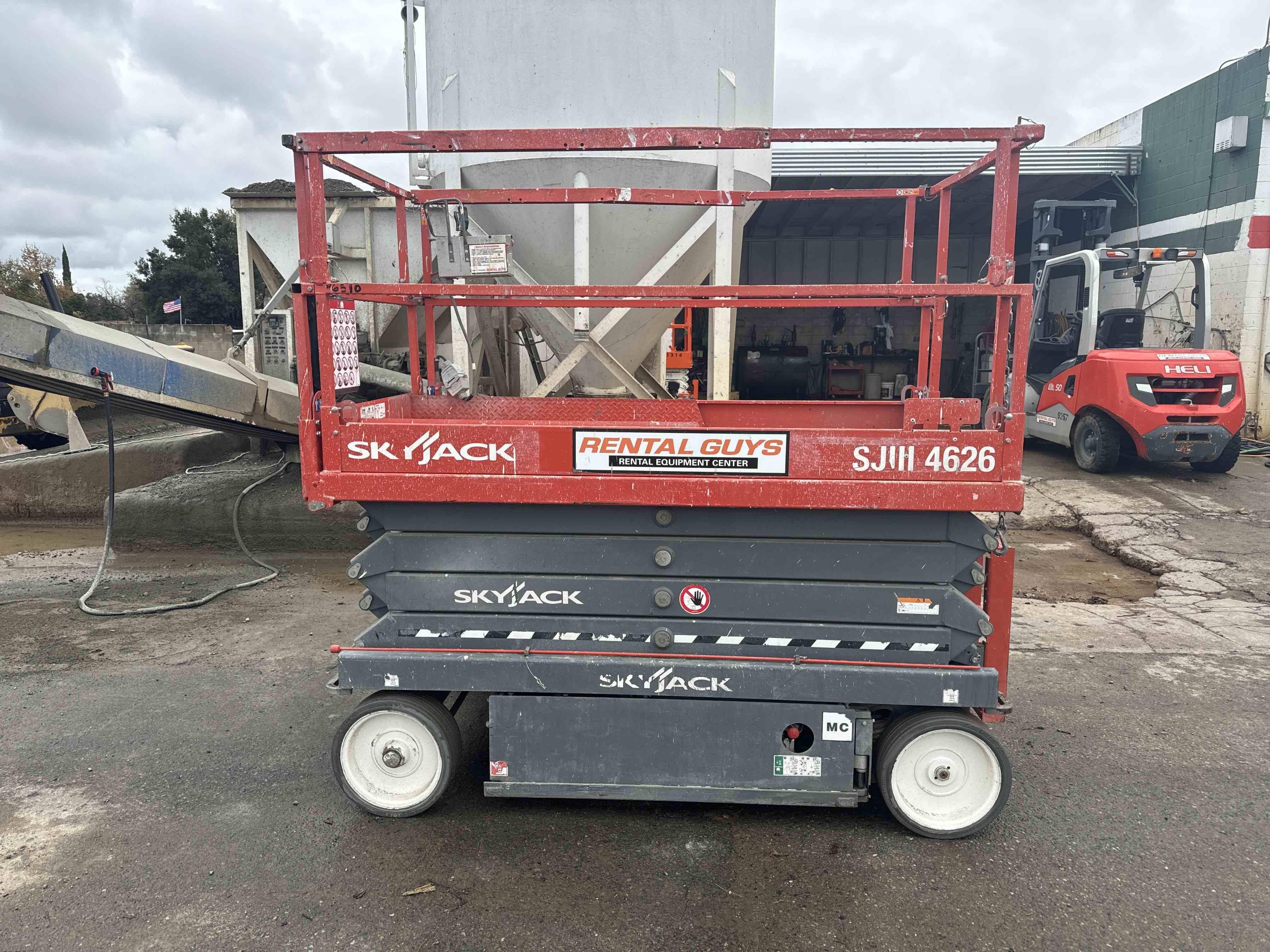 2018 Sky Jack SJIII4626 Equipment Image0