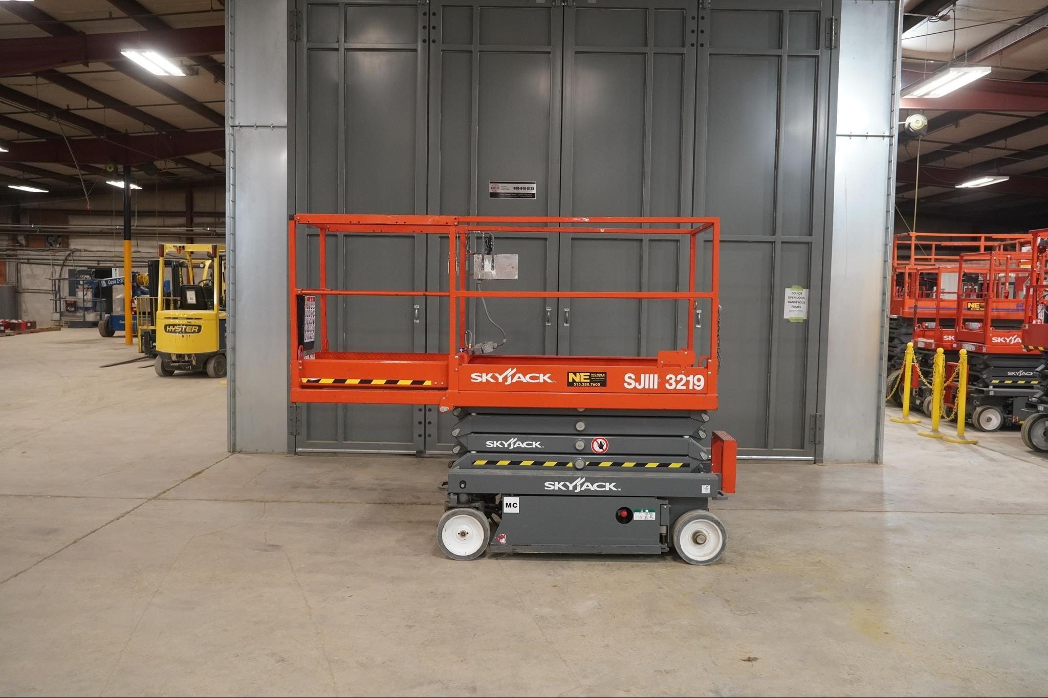 2018 Sky Jack SJIII3219 Equipment Image0