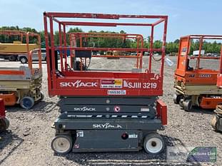 2018 Sky Jack SJIII3219 Equipment Image0