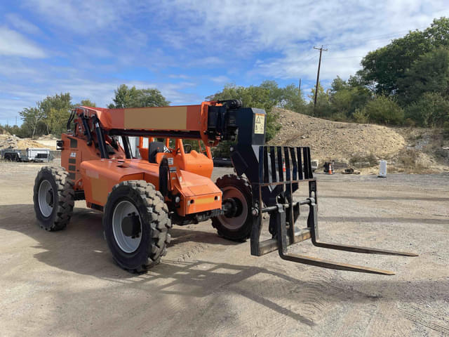 Image of Skytrak 6036 equipment image 1