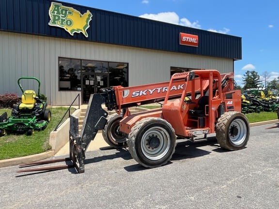 2018 Skytrak 6042 Equipment Image0