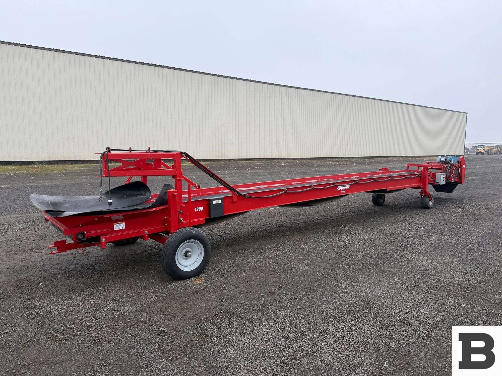 2018 Spudnik 1200 Equipment Image0