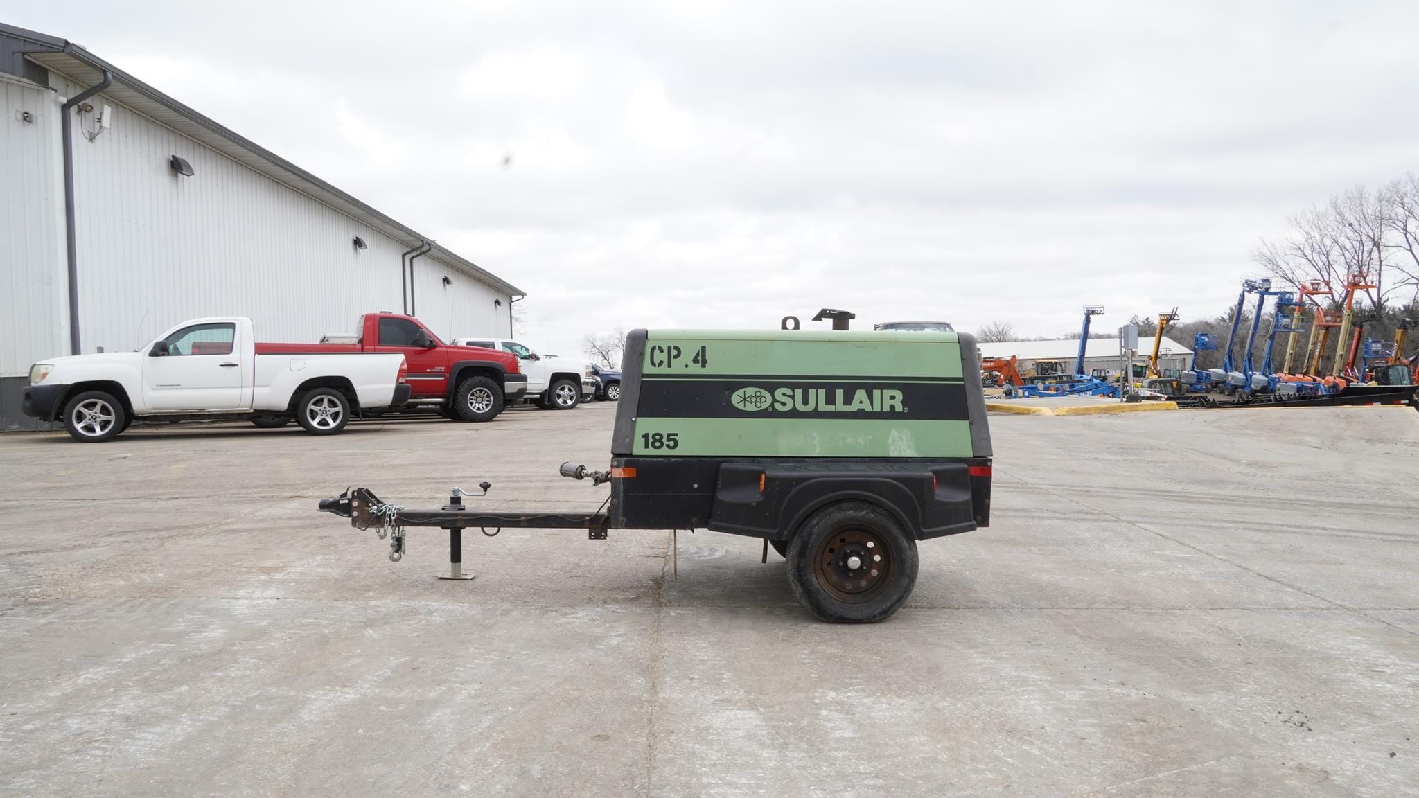 2018 Sullair 185 Equipment Image0