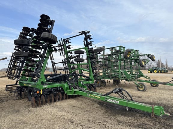 2018 Summers VRT Renegade Equipment Image0