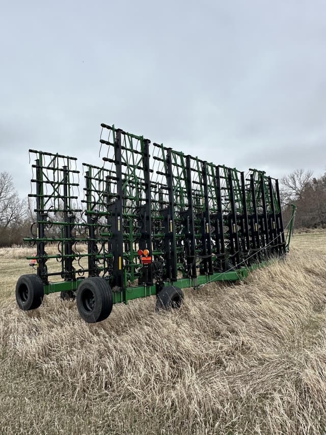 Image of Summers SuperWeeder equipment image 2