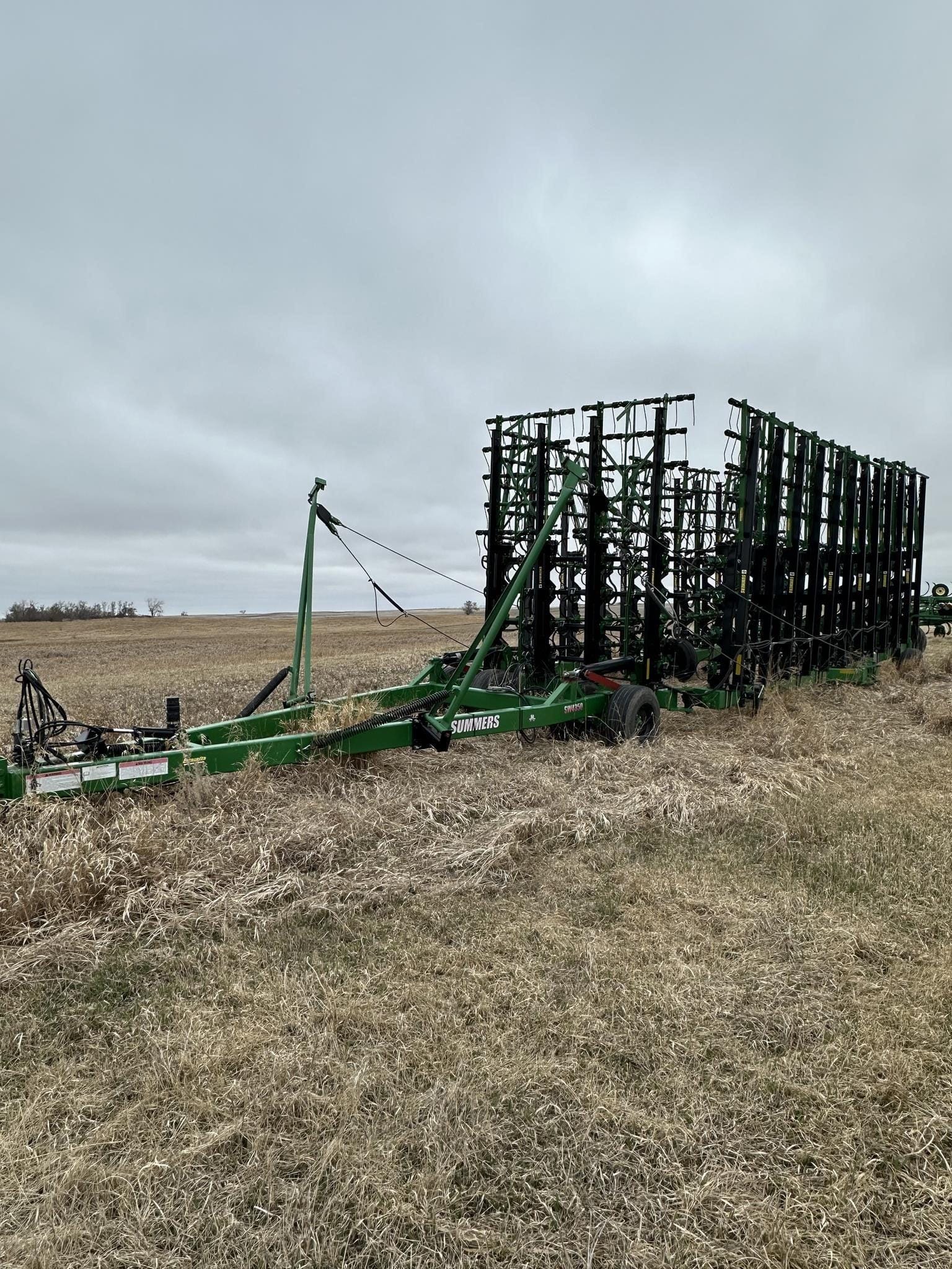 2018 Summers SuperWeeder Equipment Image0