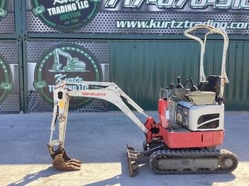 Main image Takeuchi TB210R