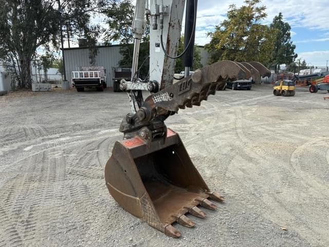 Image of Takeuchi TB2150 equipment image 4