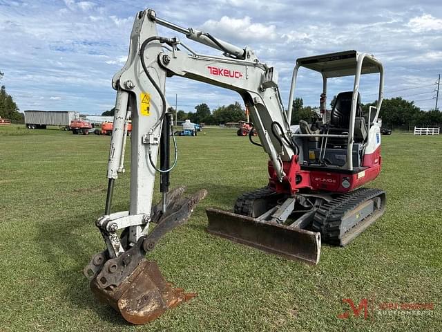 Image of Takeuchi TB235-2 equipment image 2