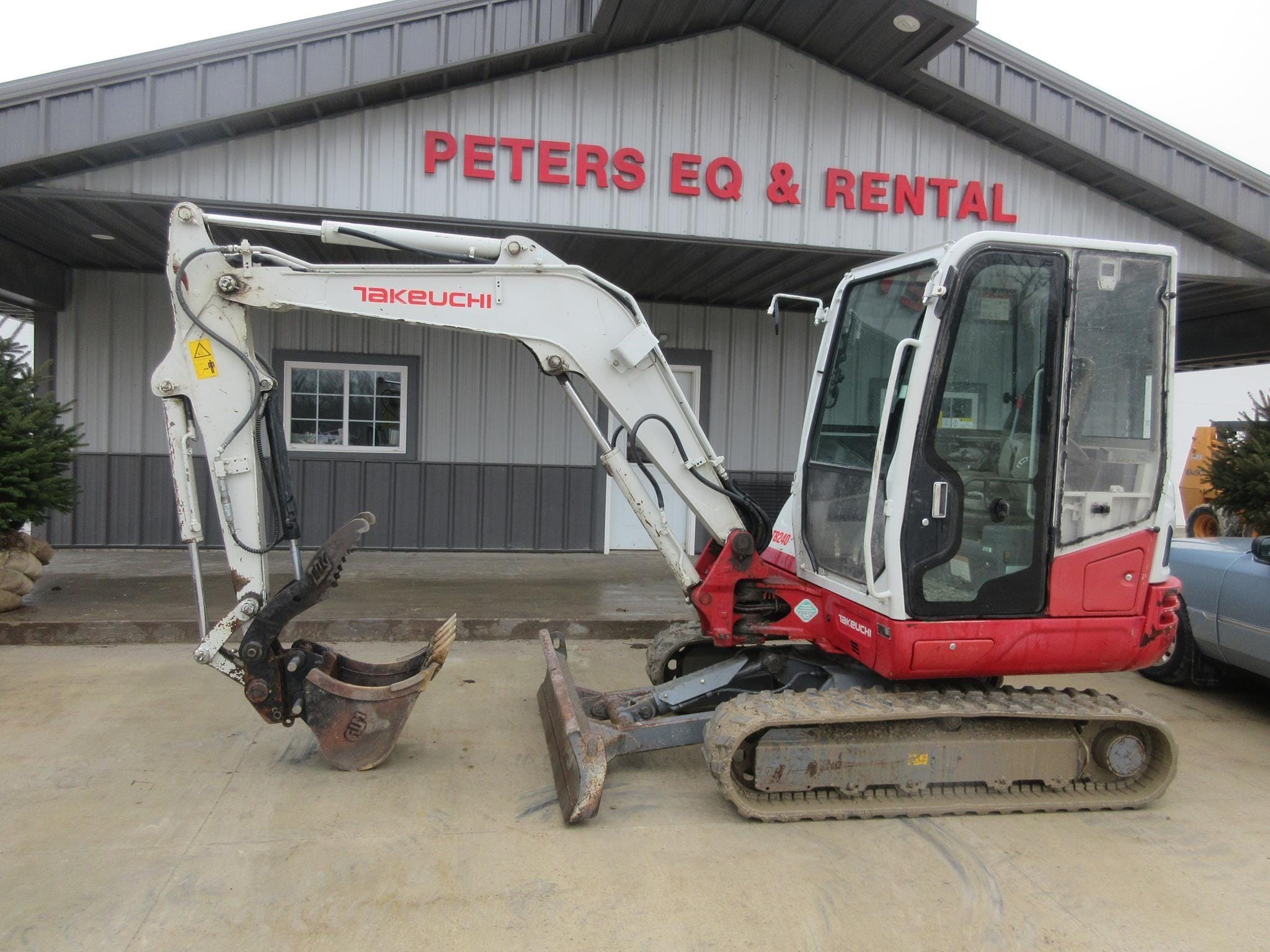 2018 Takeuchi TB240 Equipment Image0