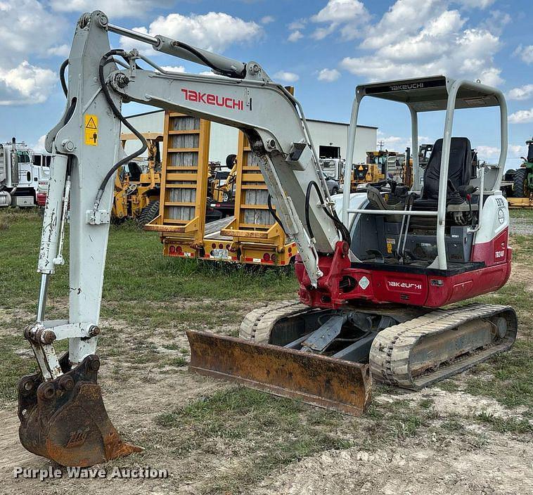 Image of Takeuchi TB240 Primary image