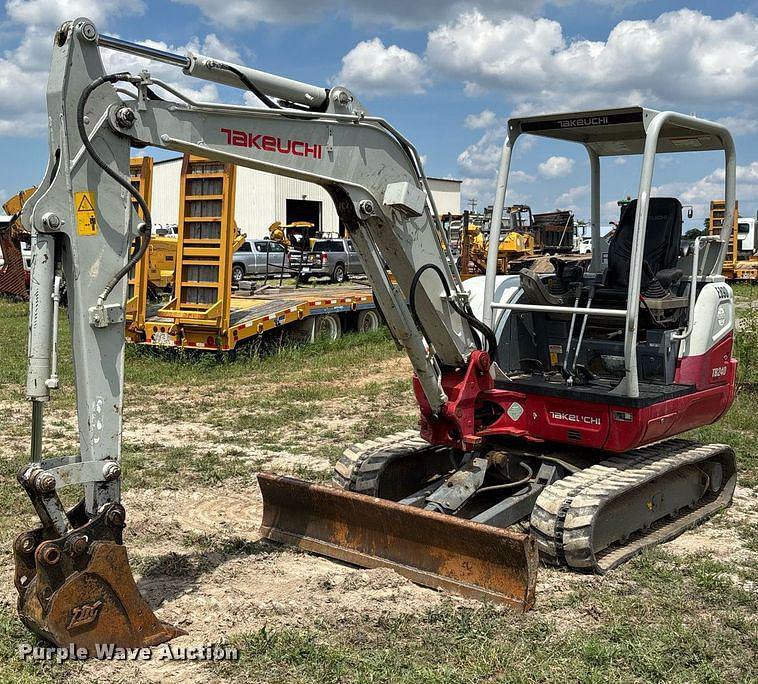 Image of Takeuchi TB240 Primary image