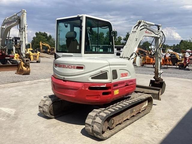 Image of Takeuchi TB260 equipment image 3