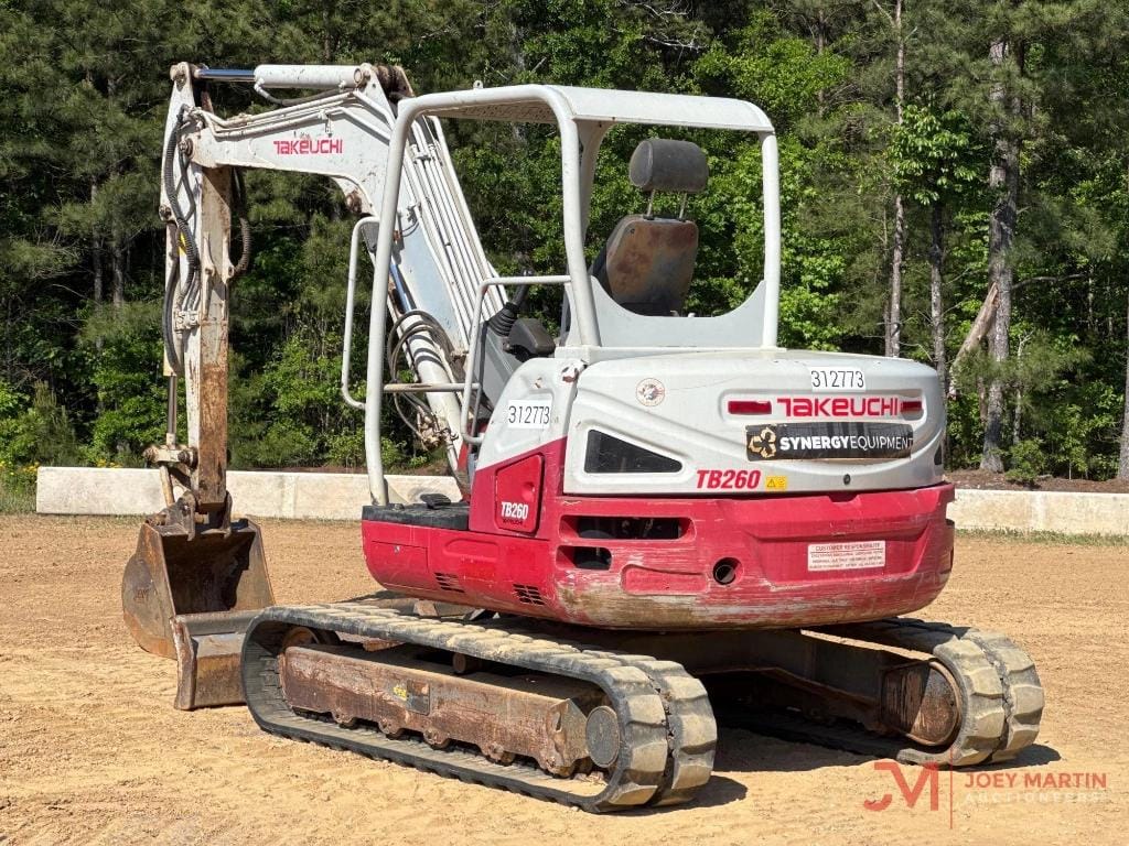 2018 Takeuchi TB260 Equipment Image0