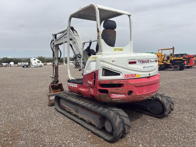 Image of Takeuchi TB260 equipment image 1