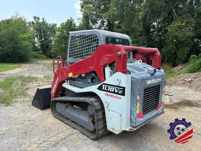 Image of Takeuchi TL10V2 equipment image 2