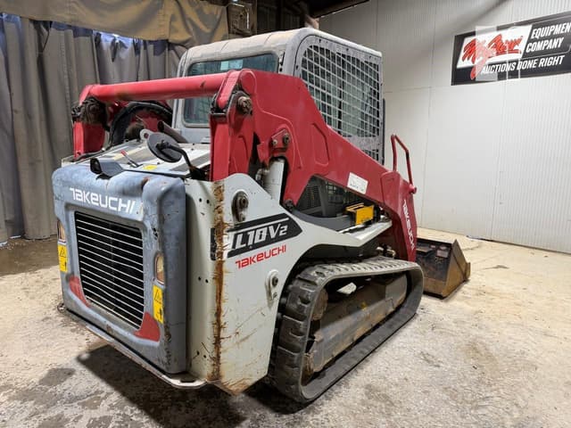Image of Takeuchi TL10V2 equipment image 4