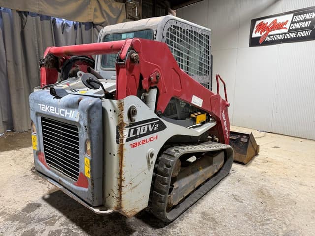 Image of Takeuchi TL10V2 equipment image 4
