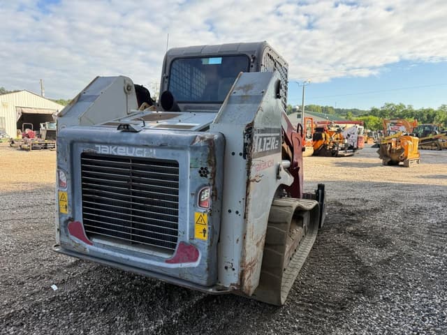 Image of Takeuchi TL12R2 equipment image 3