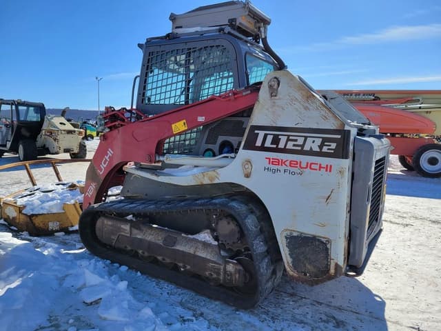 Image of Takeuchi TL12R2 equipment image 4