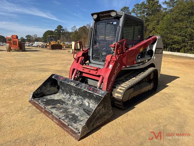 Image of Takeuchi TL12R2 equipment image 3