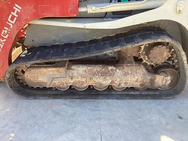 Image of Takeuchi TL12R2 equipment image 1