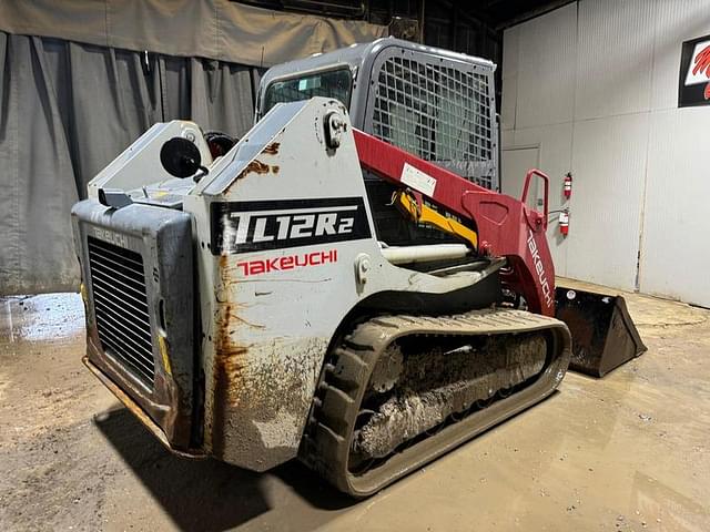 Image of Takeuchi TL12R2 equipment image 4