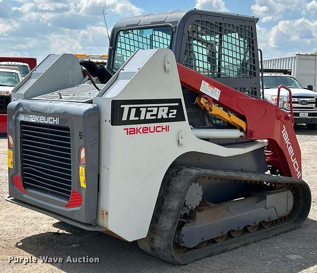 Image of Takeuchi TL12R2 equipment image 4