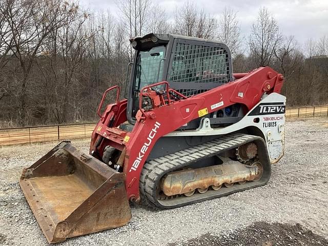 Image of Takeuchi TL12V2 equipment image 1