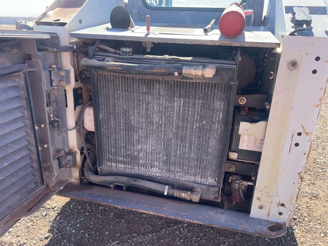 Image of Takeuchi TL6R equipment image 4