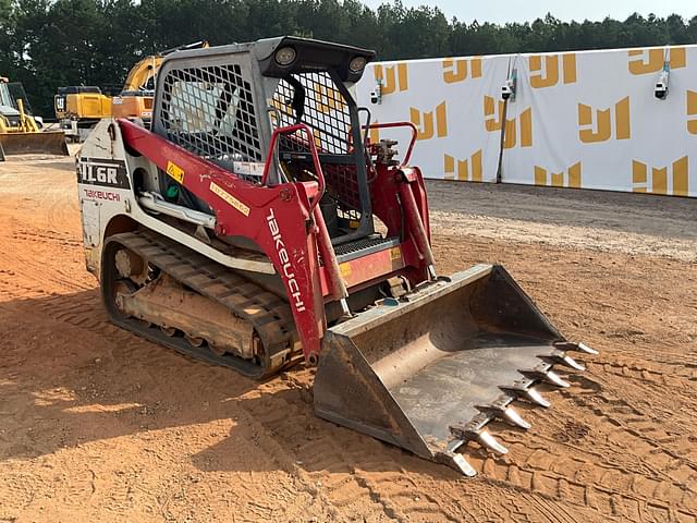 Image of Takeuchi TL6R equipment image 2
