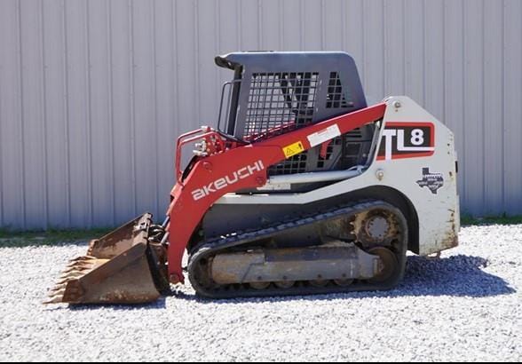 2018 Takeuchi TL8 Equipment Image0