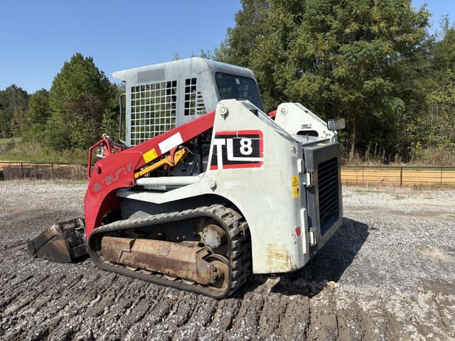 Image of Takeuchi TL8 equipment image 4