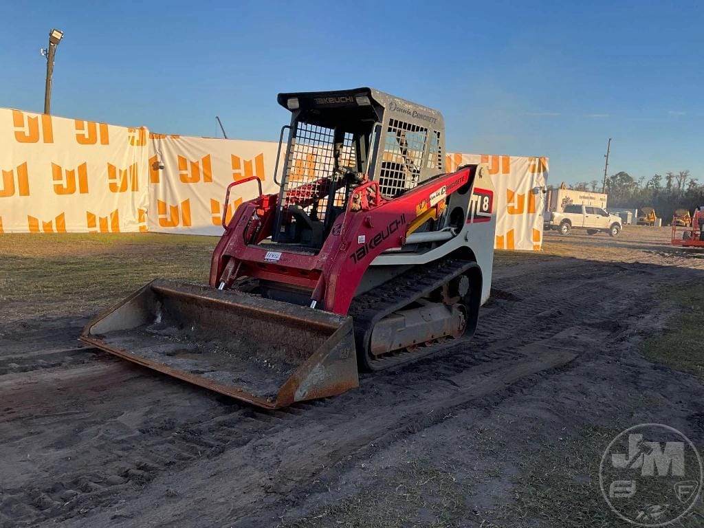 2018 Takeuchi TL8 Equipment Image0
