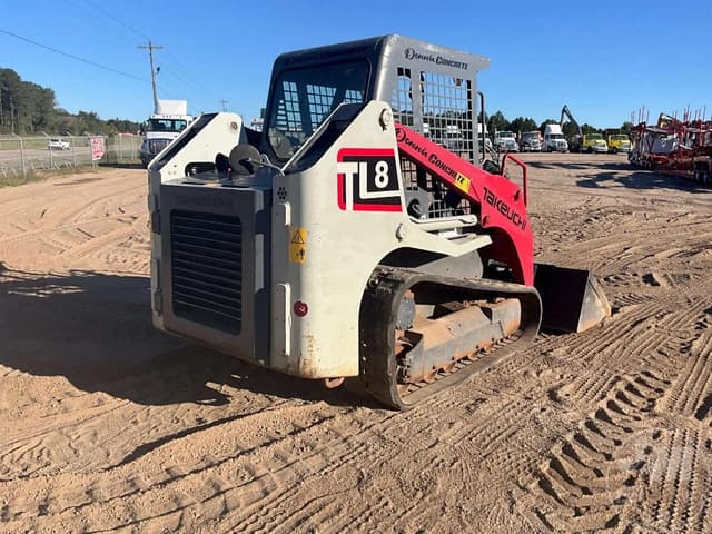 Image of Takeuchi TL8 equipment image 4