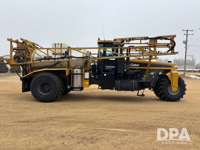 Image of Terra-Gator TG8300B equipment image 3